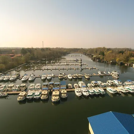 Cozy In Lägenhet Rechlin